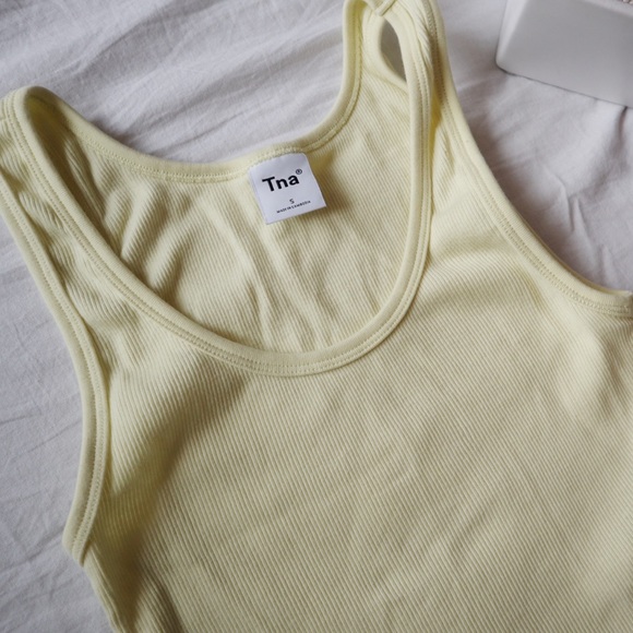 ARITZIA TNA Cropped Ribbed Tank - Picture 2 of 10